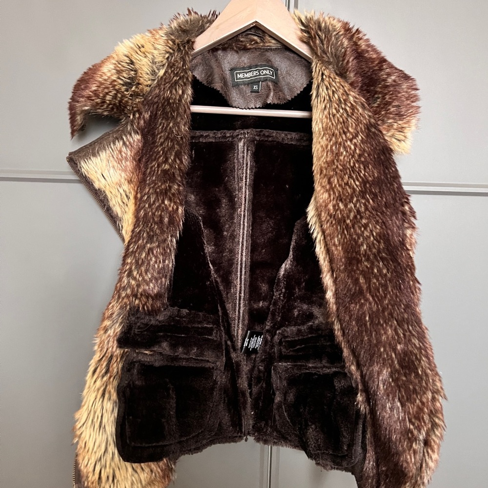 Members Only Vest XS - Picture 2 of 6